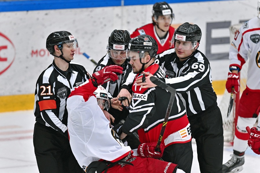 Metallurg - Gornyak 05082023text.jpg Metallurg - Gornyak 05082023text.jpg